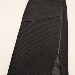 Judith& Charles  skirt size 10